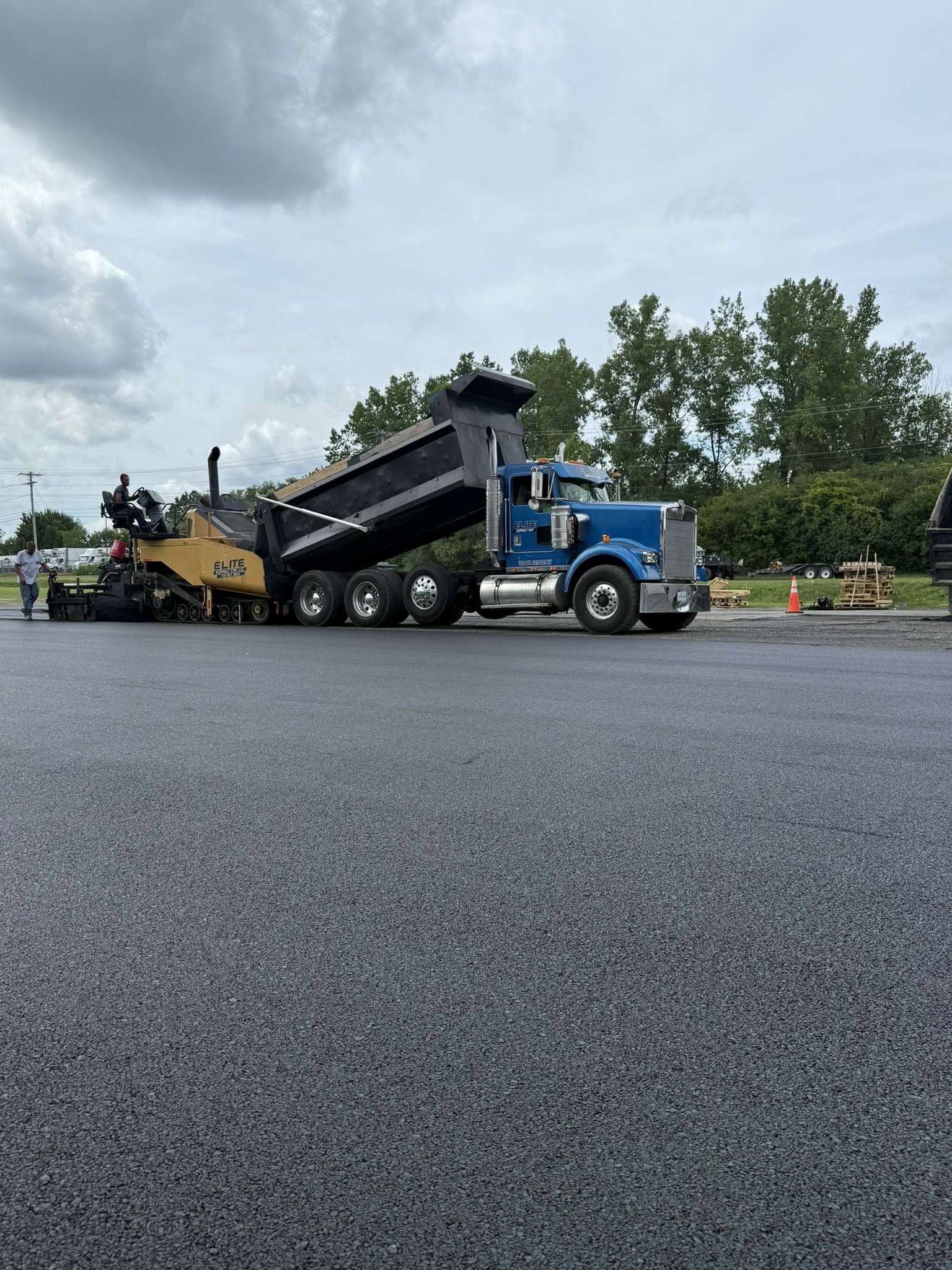 Completed asphalt driveway